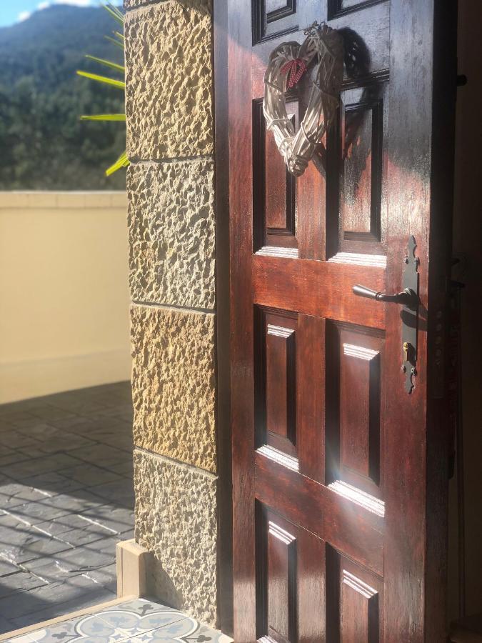 El Valle De Lis Praves Екстер'єр фото
